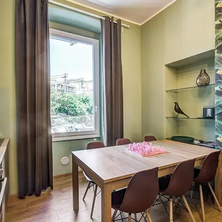 Downtownapartments - Cinque Terre Stylish * La Spezia