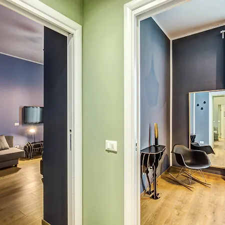Downtown Srl - Cinque Terre Stylish Apartament La Spezia